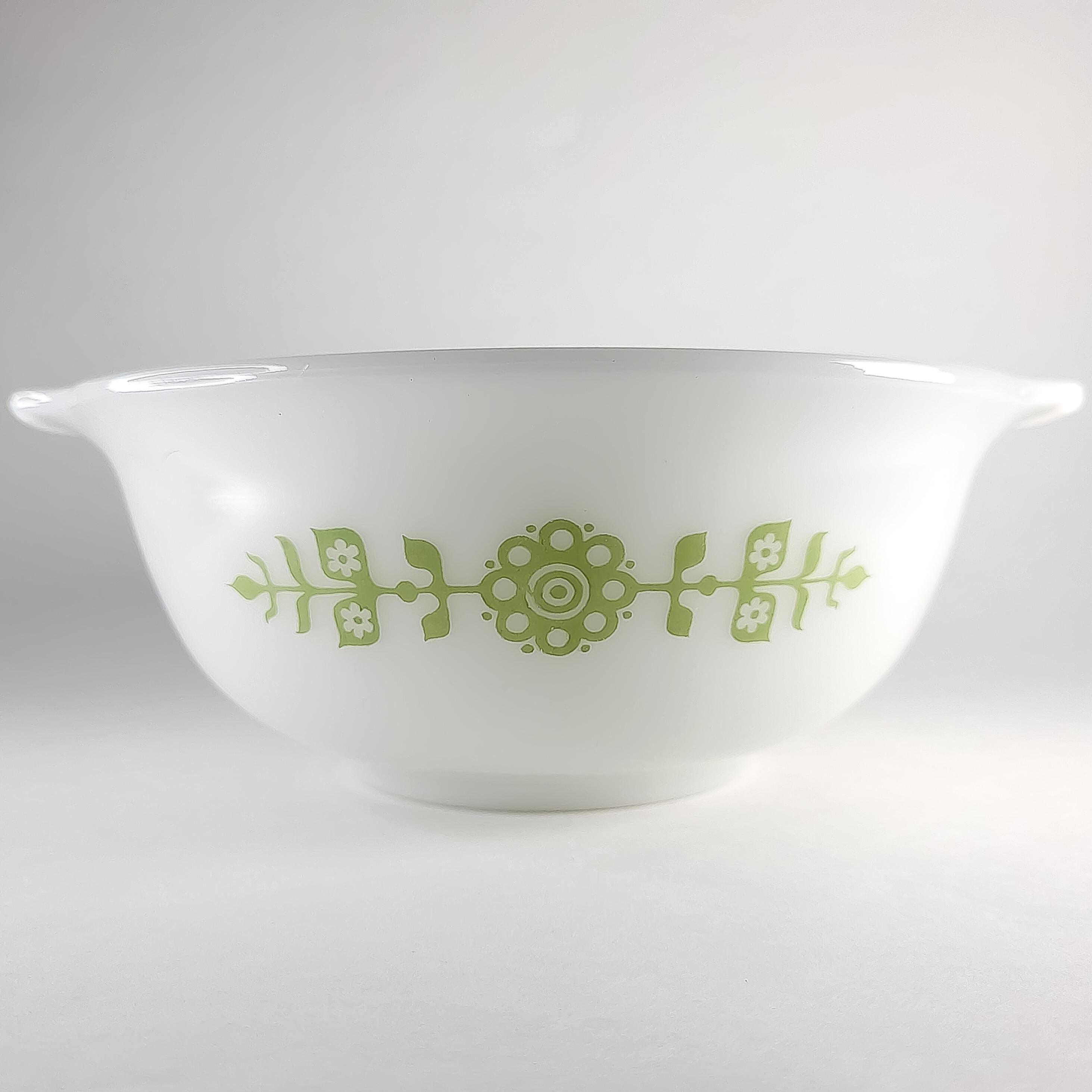 Vintage McKee Glasbake Milk Glass Bowl