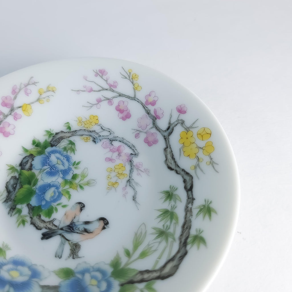 Vintage Japanese Porcelain Bowl: Birds and Floral Scene