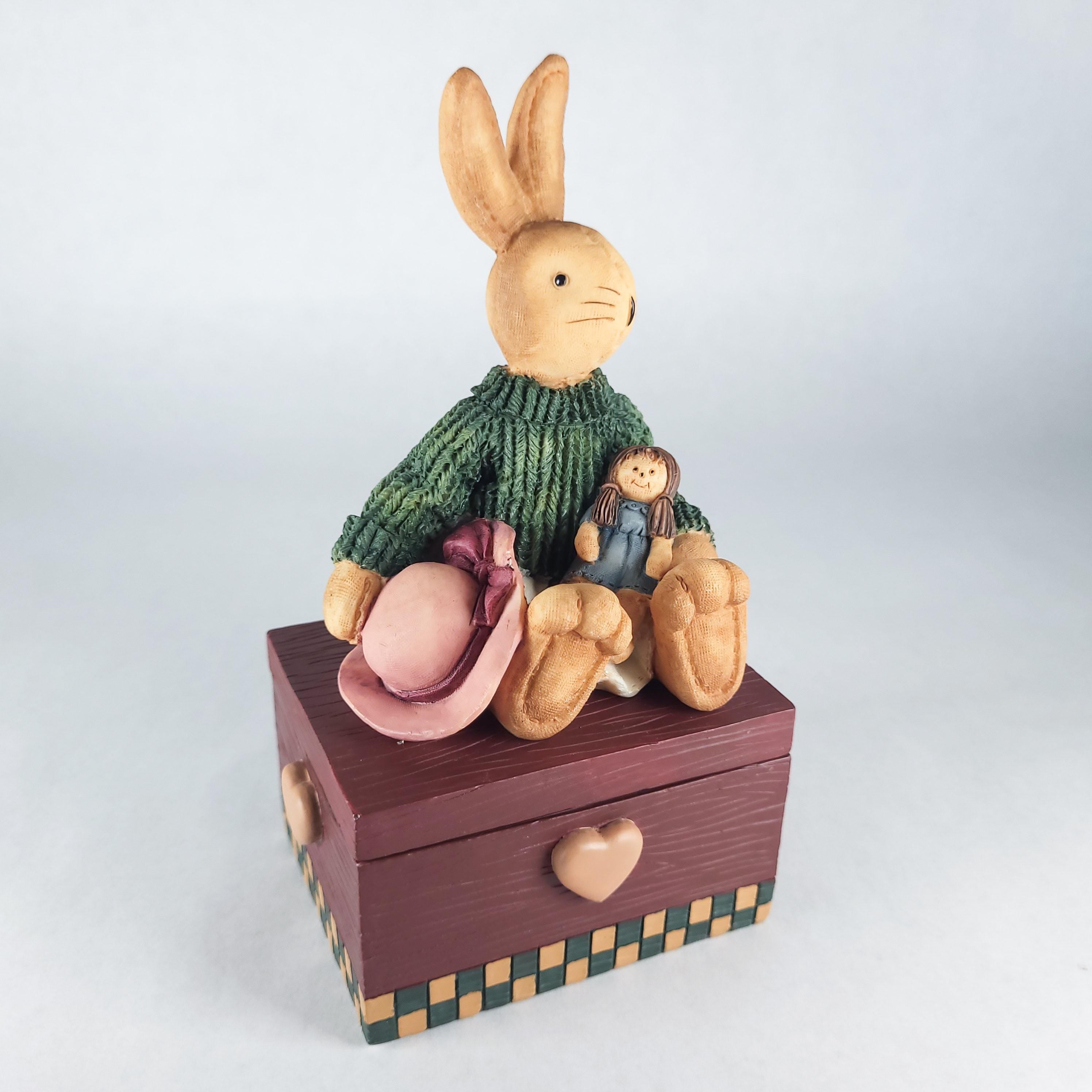 Vintage House of Lloyd Bunny Trinket Box, Collectible Keepsake Jewelry Storage