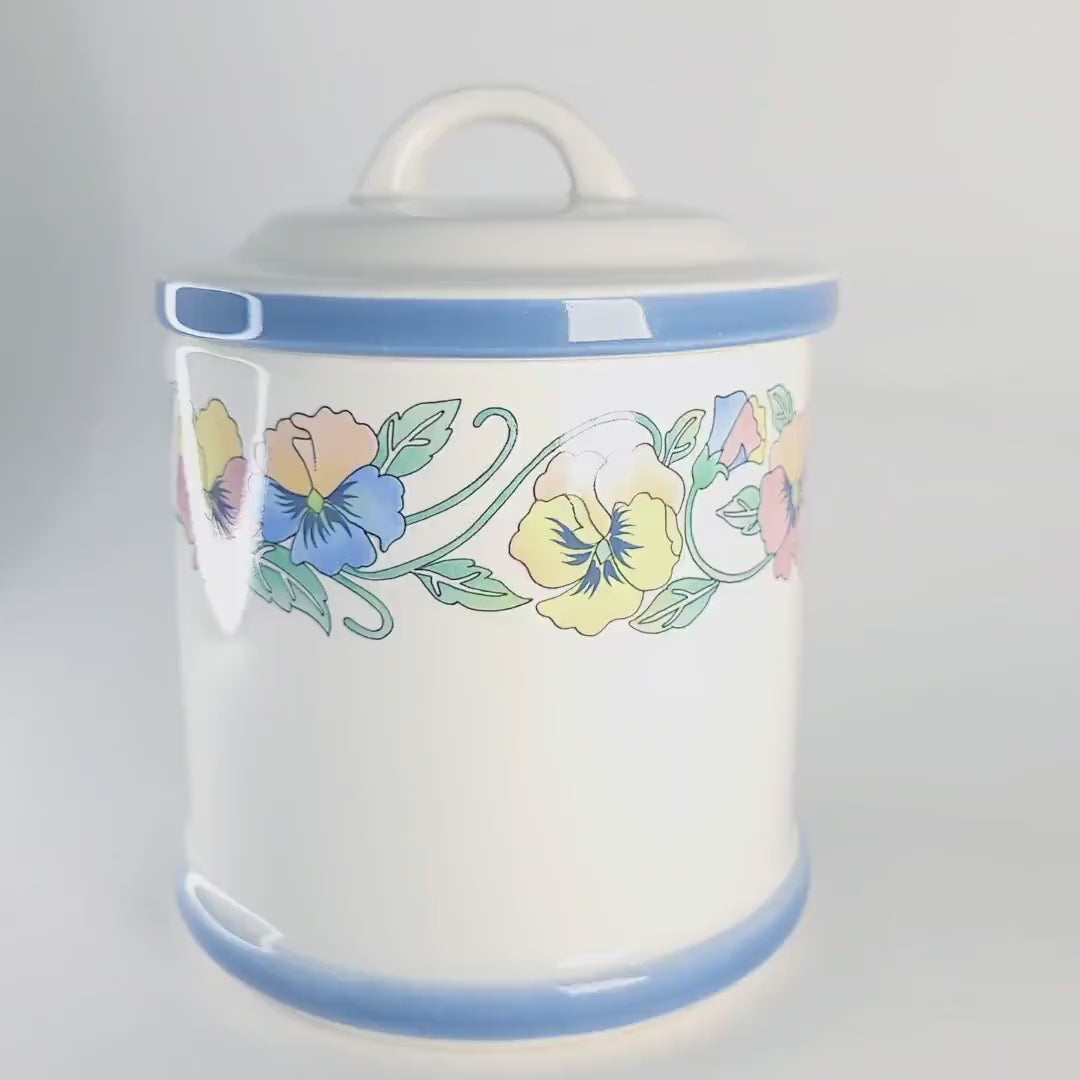 Vintage Japanese Nishiwaki Lidded Jar